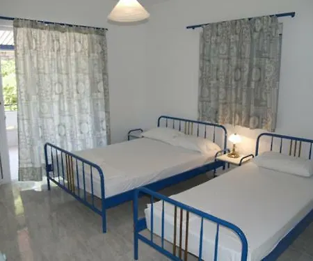 Karavagelis Appart hôtel *