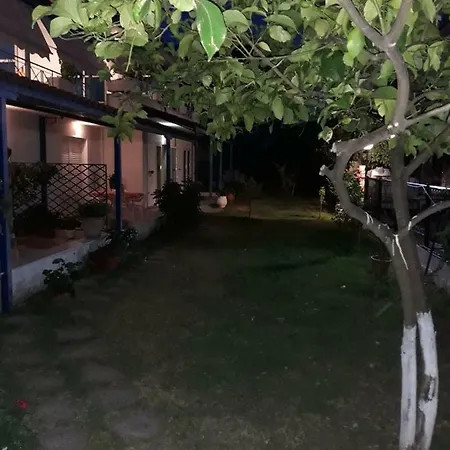Karavagelis Appart hôtel *